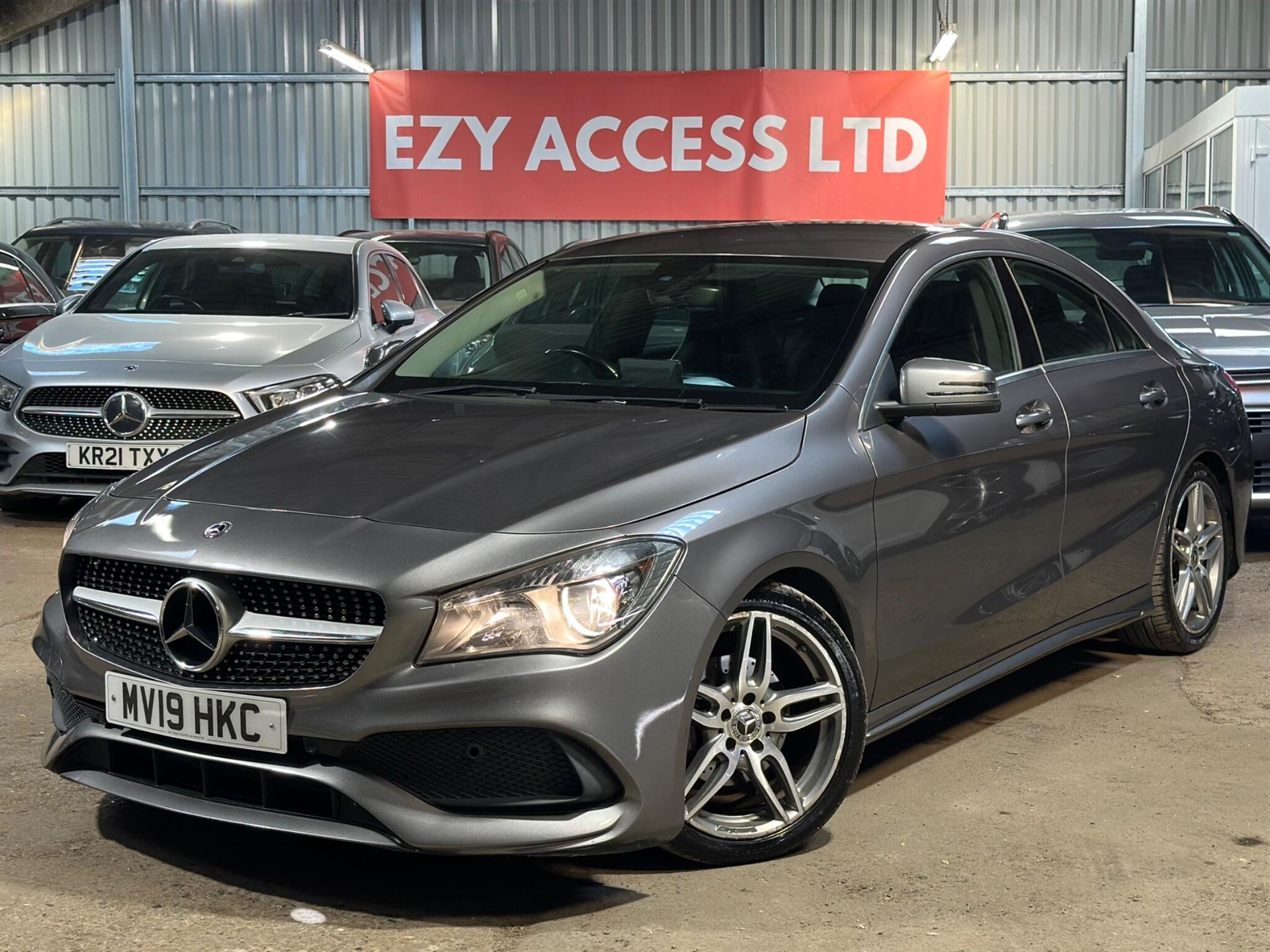 Mercedes-Benz CLA