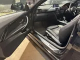 2015 BMW 4 Series thumbnail 44