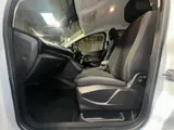 2017 Ford C-Max thumbnail 17