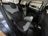 2016 Ford EcoSport thumbnail 24