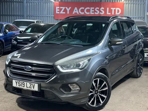 Used 2019 Ford Kuga St-line for sale on Motoring Today