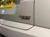 2019 Jaguar E-Pace thumbnail 63