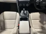 2019 Jaguar E-Pace thumbnail 36