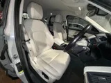 2019 Jaguar E-Pace thumbnail 18