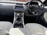 2017 Land Rover Range Rover Evoque thumbnail 3
