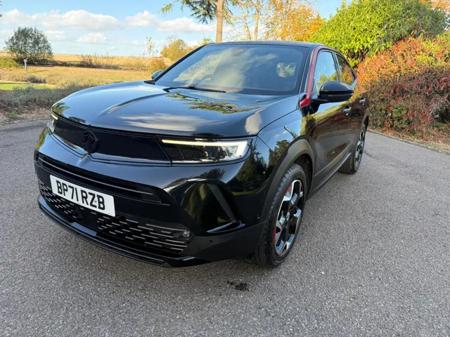 2022 Vauxhall Mokka — photo 2