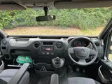 2017 Vauxhall Movano thumbnail 5