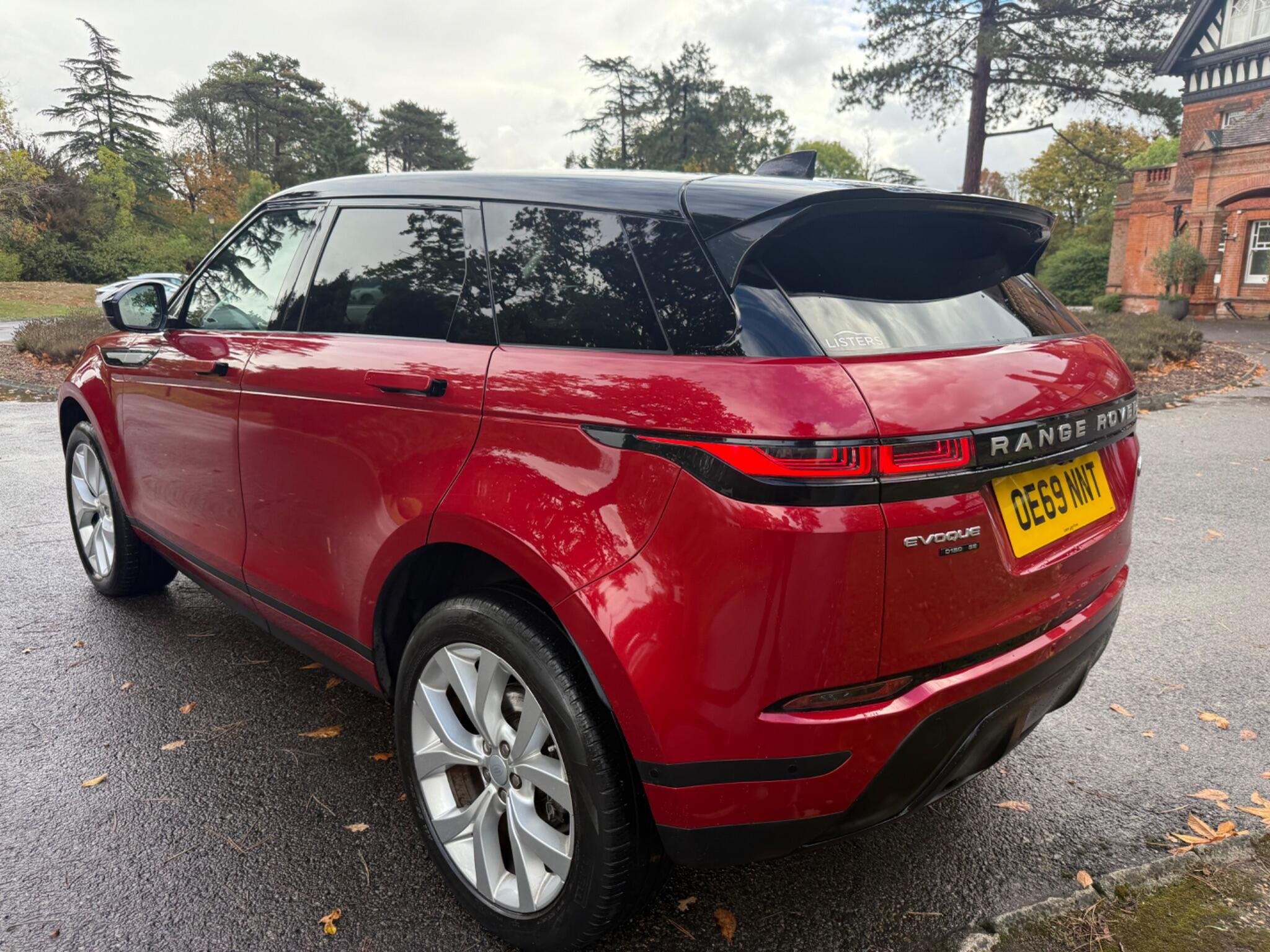 2019 Land Rover Range Rover Evoque thumbnail 8