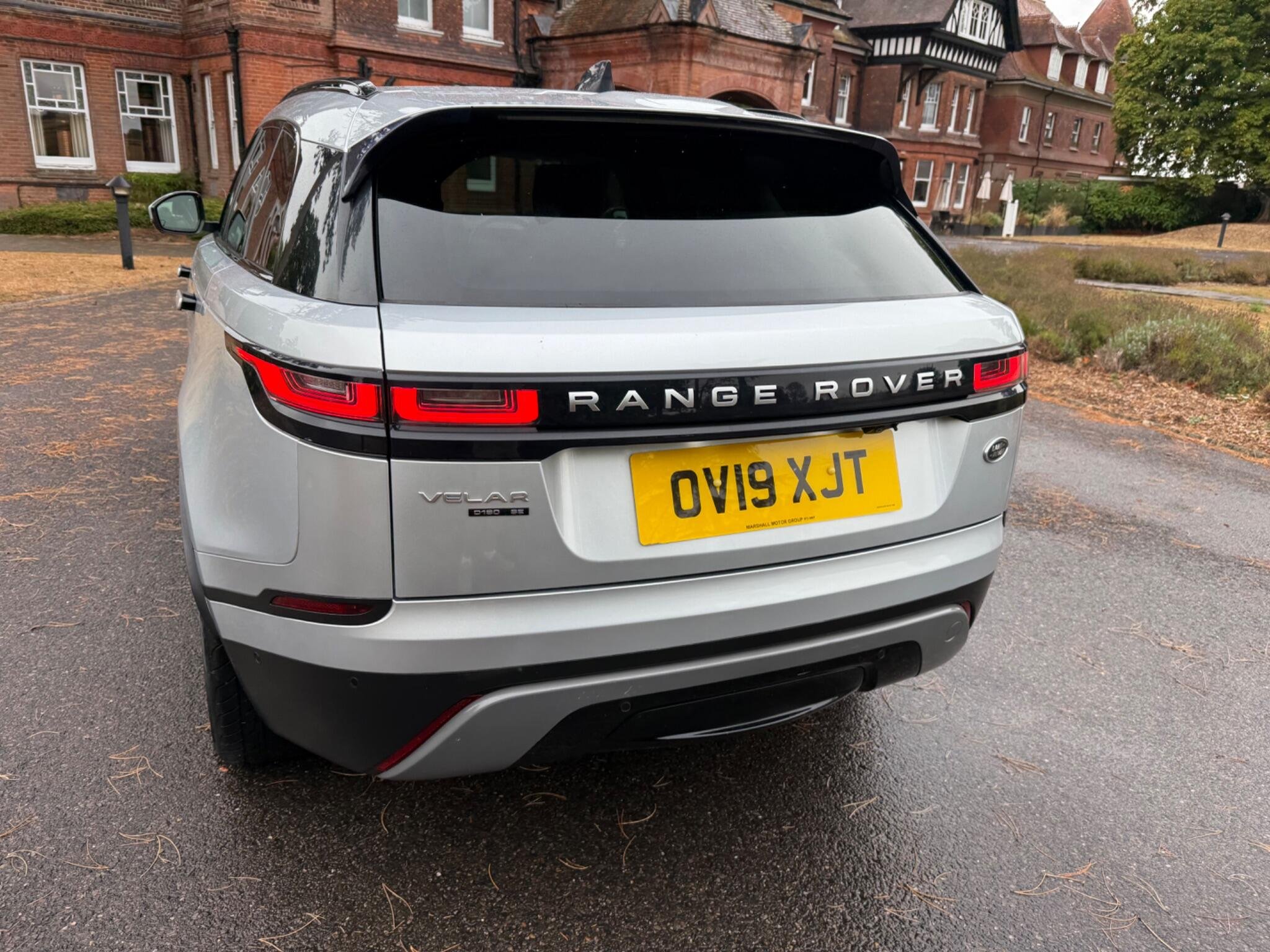 2019 Land Rover Range Rover Velar thumbnail 23