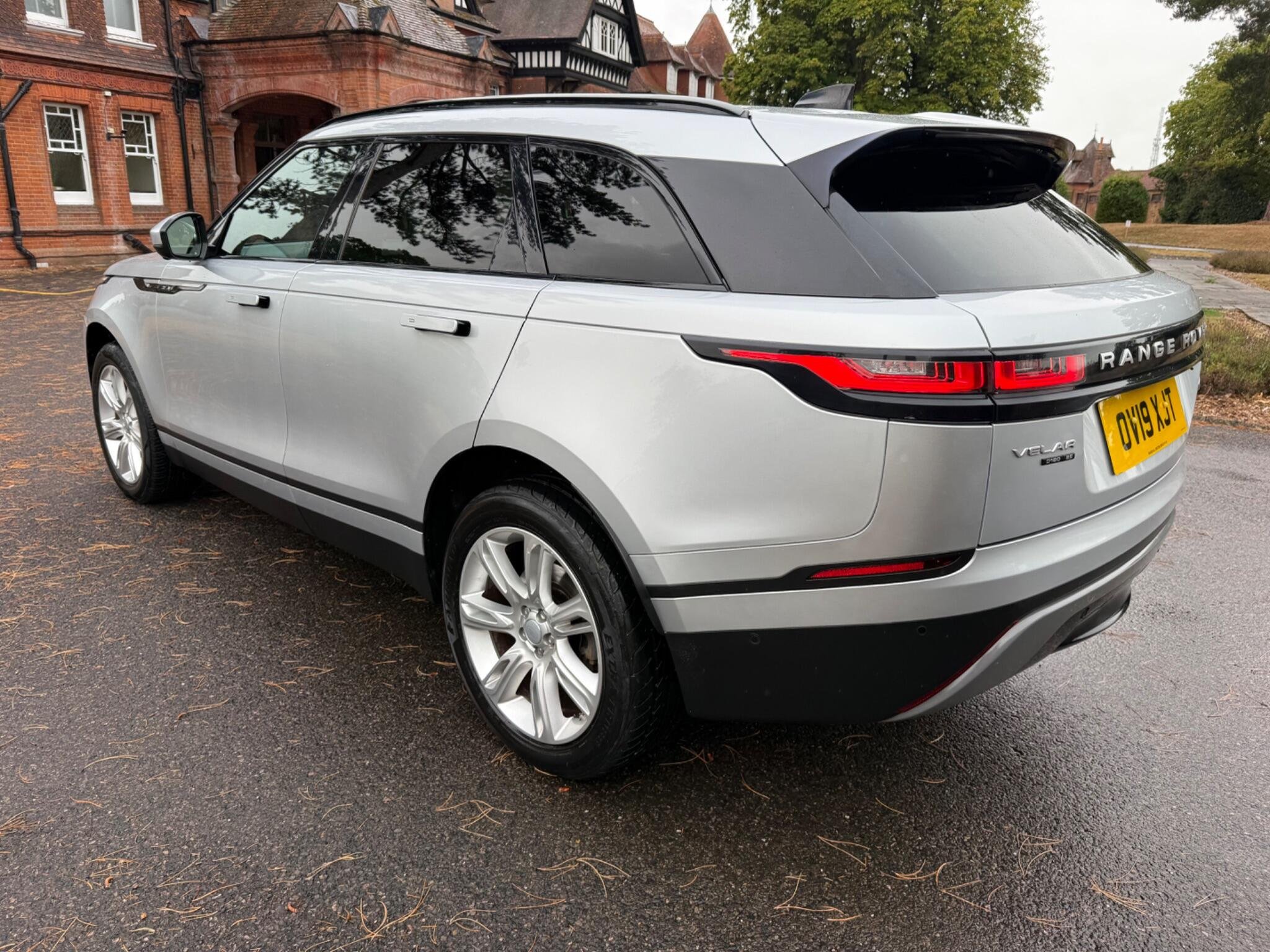 2019 Land Rover Range Rover Velar thumbnail 22