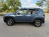 2022 Jeep Renegade thumbnail 11