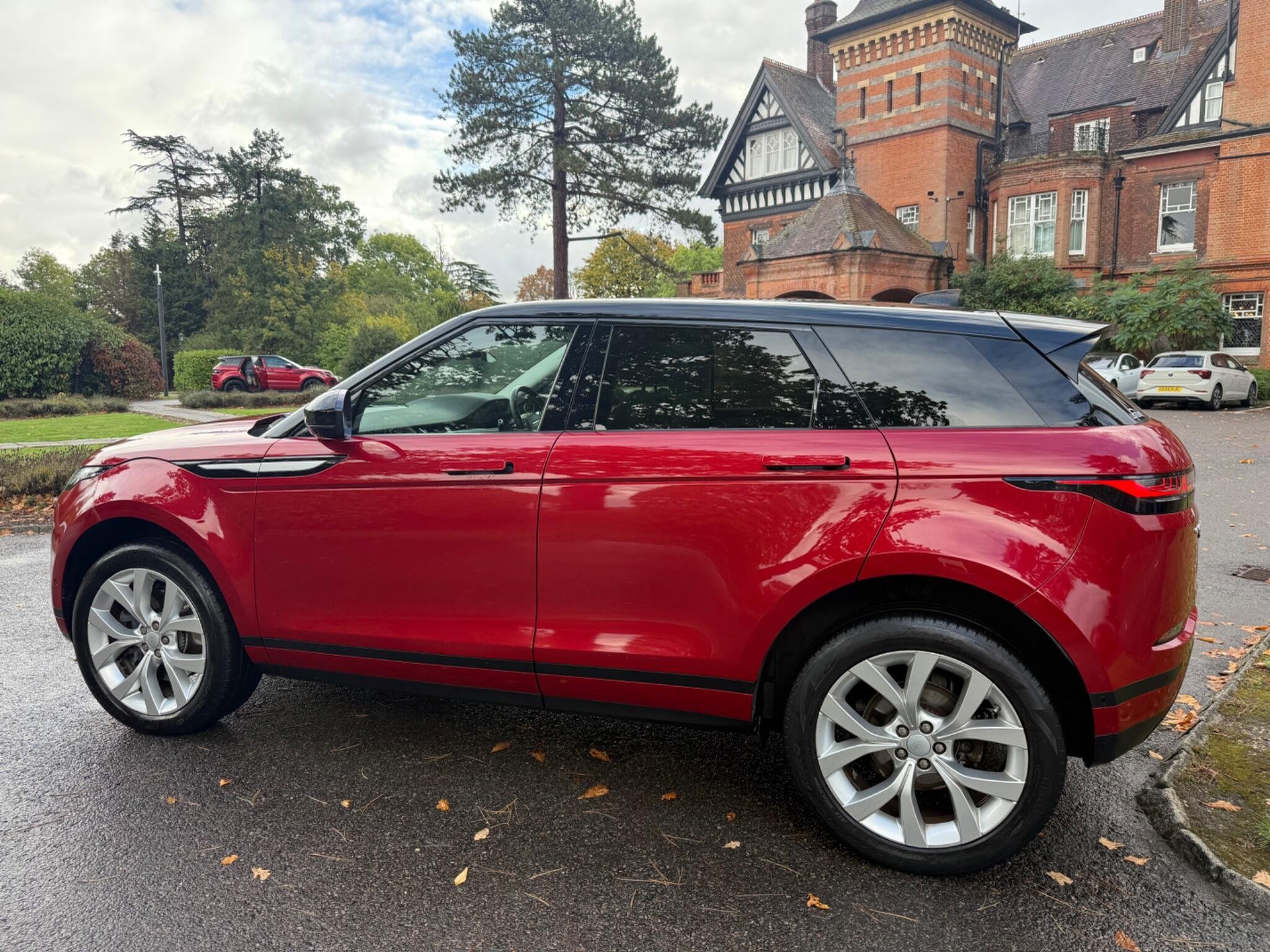 2019 Land Rover Range Rover Evoque thumbnail 18
