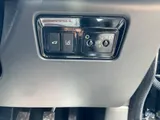 2017 Jaguar F-Pace thumbnail 37