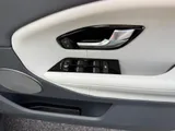 2017 Land Rover Range Rover Evoque thumbnail 41