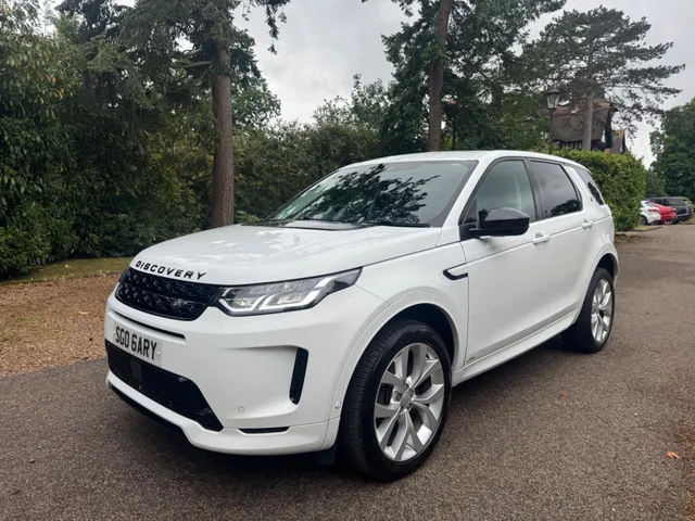 2021 Land Rover Discovery Sport — photo 2