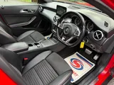 2020 Mercedes-Benz GLA thumbnail 44