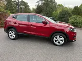 2019 Nissan Qashqai thumbnail 13