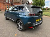2021 Peugeot 5008 thumbnail 10