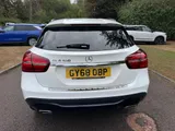2018 Mercedes-Benz GLA thumbnail 12