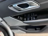 2019 Land Rover Range Rover Velar thumbnail 44