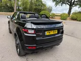 2017 Land Rover Range Rover Evoque thumbnail 8