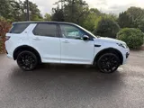 2017 Land Rover Discovery Sport thumbnail 8