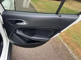 2018 Mercedes-Benz GLA thumbnail 21