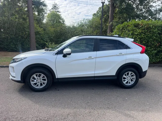 2019 Mitsubishi Eclipse Cross — photo 3