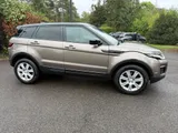 2017 Land Rover Range Rover Evoque thumbnail 16