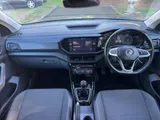2019 Volkswagen T-Cross thumbnail 2