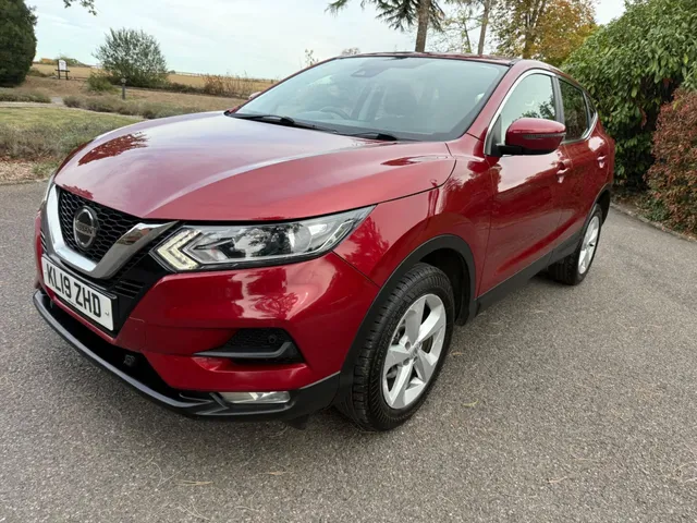 2019 Nissan Qashqai — photo 2