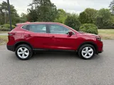 2019 Nissan Qashqai thumbnail 8