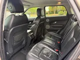 2017 Land Rover Range Rover Evoque thumbnail 32