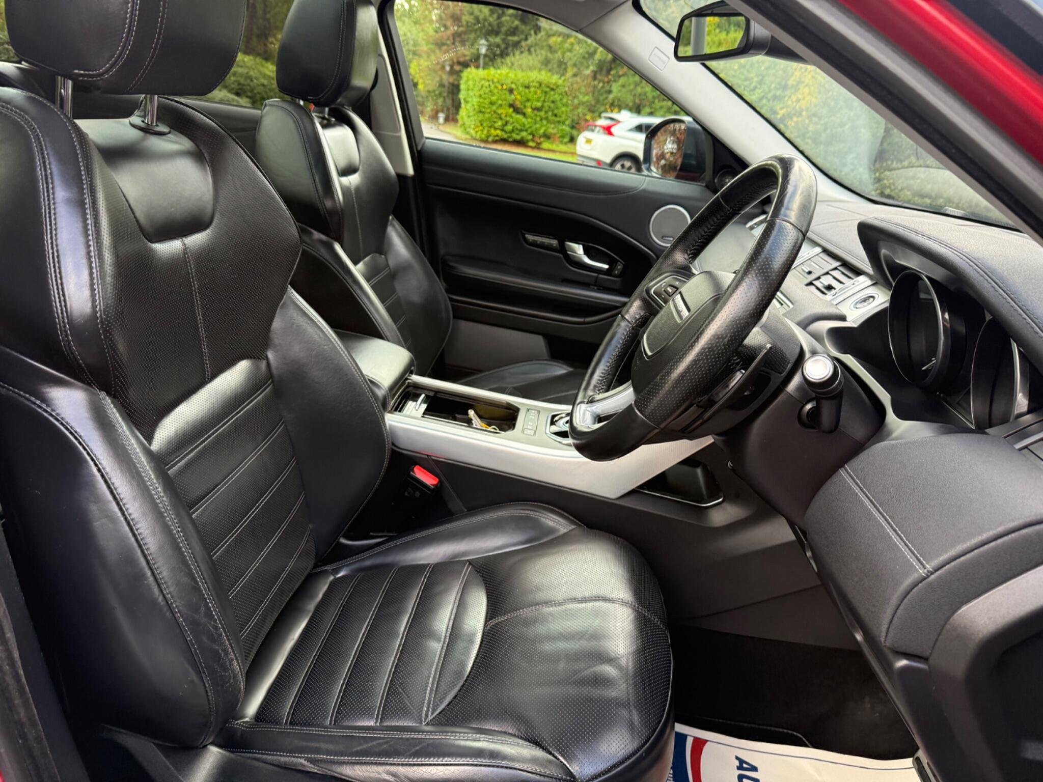 2016 Land Rover Range Rover Evoque thumbnail 50