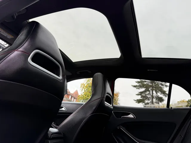 2020 Mercedes-Benz GLA — photo 4