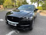 2017 Jaguar F-Pace thumbnail 21