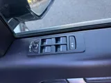 2020 Land Rover Discovery Sport thumbnail 38