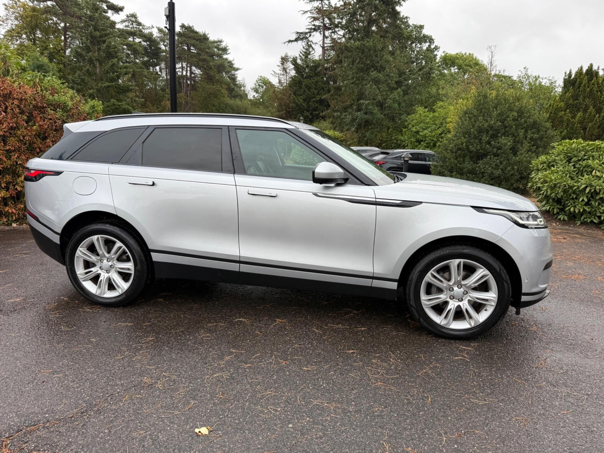 2019 Land Rover Range Rover Velar thumbnail 17