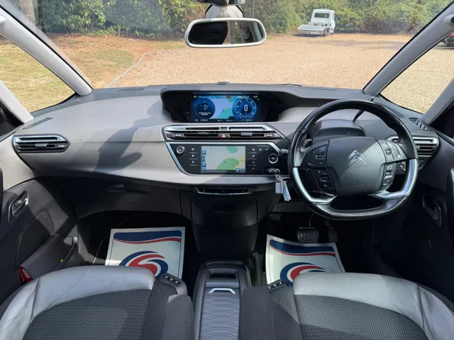 2016 Citroen C4 Picasso — photo 2
