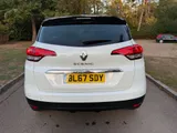 2017 Renault Scenic thumbnail 23