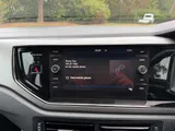 2020 Volkswagen Polo thumbnail 37