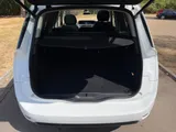 2016 Citroen C4 Picasso thumbnail 27