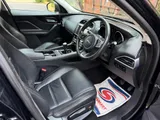2017 Jaguar F-Pace thumbnail 33