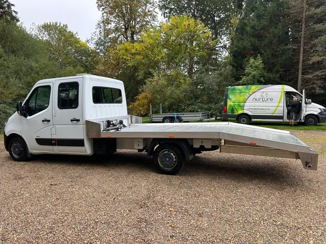 2017 Vauxhall Movano — photo 2
