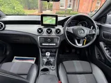 2019 Mercedes-Benz CLA thumbnail 3