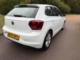 2020 Volkswagen Polo thumbnail 26