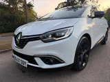 2017 Renault Scenic thumbnail 1
