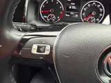 2020 Volkswagen Polo thumbnail 40