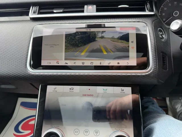 2018 Land Rover Range Rover Velar — photo 4