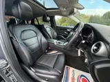 2017 Mercedes-Benz GLC thumbnail 40